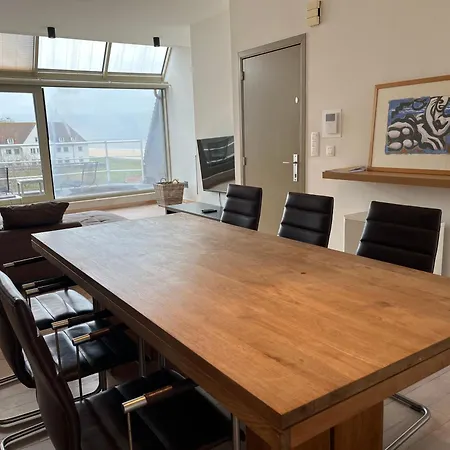 Lägenhet Penthouse De Vaughan -luxe Met Zeezicht Oostende